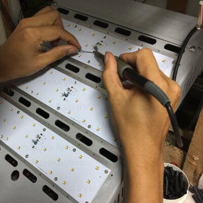 บริการซ่อมโคมไฟ หลอดไฟ LED