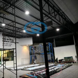 โคมไฟ LED ไฮเบย์ สำหรับโชว์รูม รถยนต์