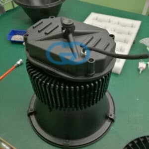 ประกอบโคมไฟ LED High Bay 150W